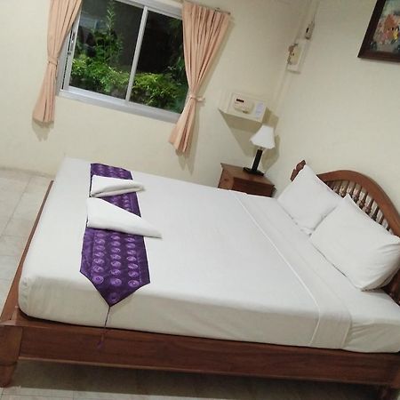 Saver Guesthouse Chaweng  Exterior photo